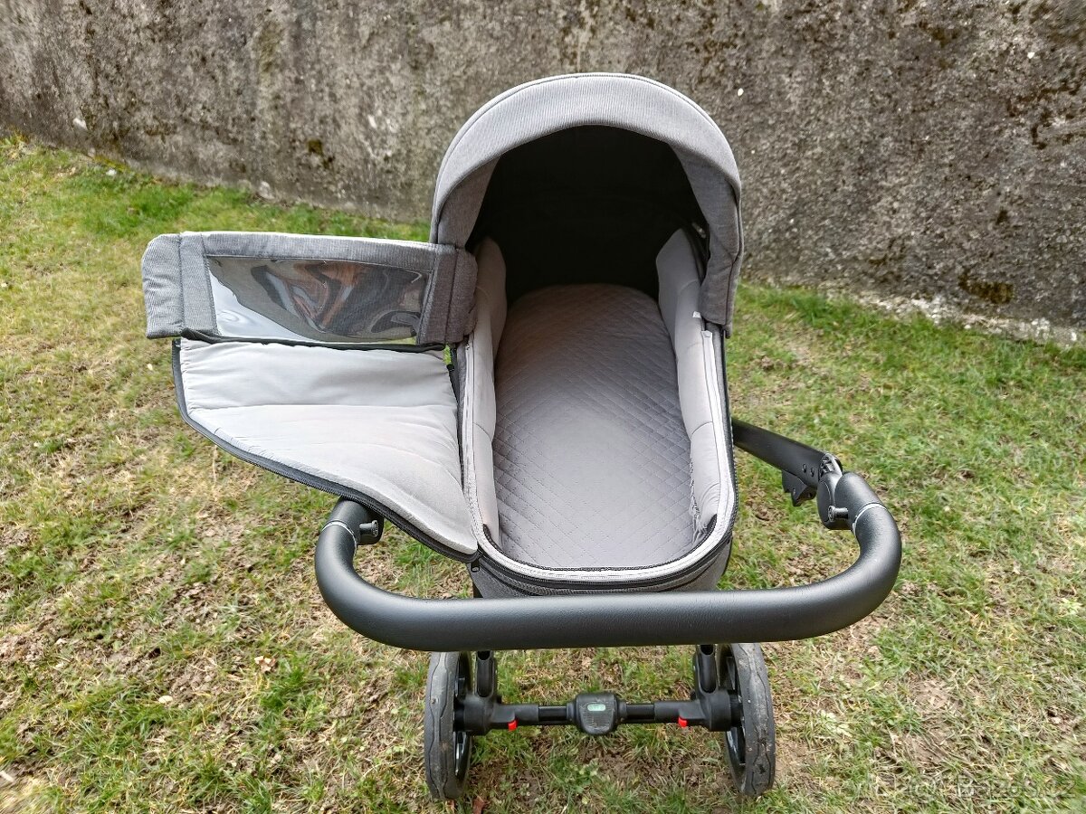 Zánovní Kombinovaný kočárek Adamex Vasco - záruka 9/2026 - 6