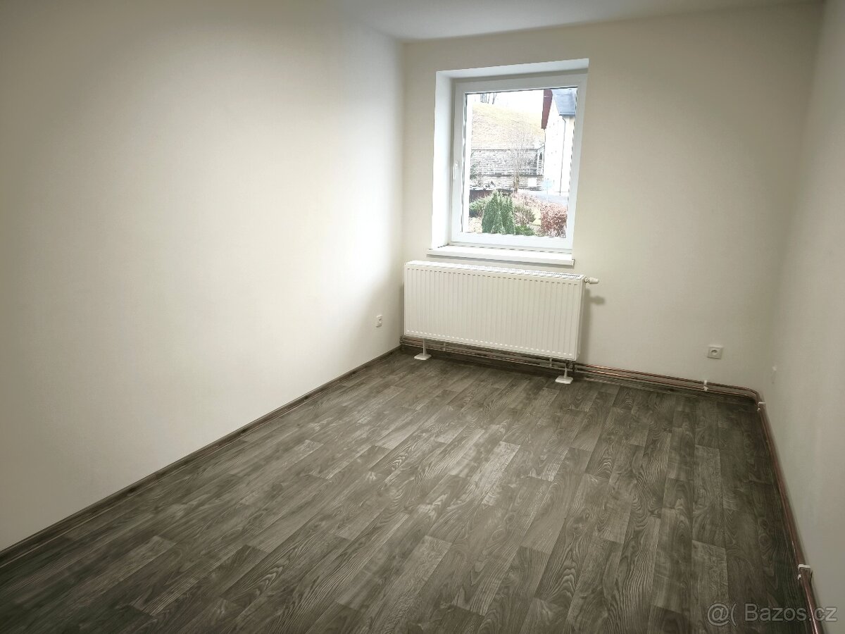 Pronájem nového bytu 2+kk včetně parkování, Smržovka. - 6
