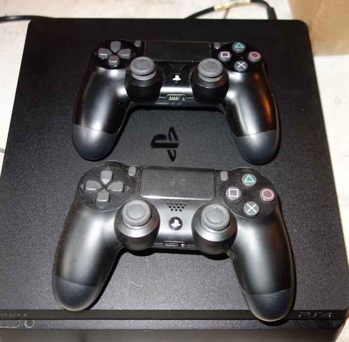 Playstation 4 SLIM - 6