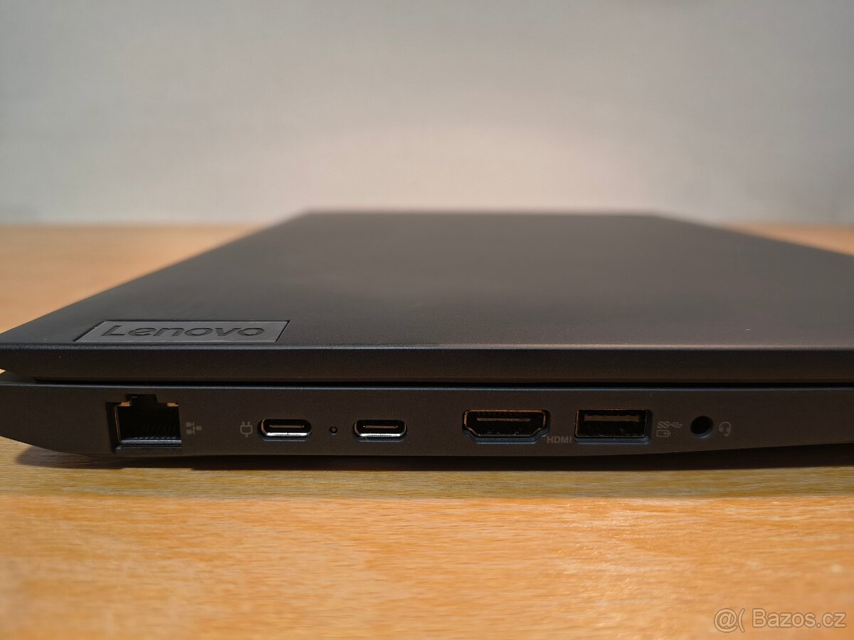 Lenovo ThinkPad P16s Gen 1 - 6