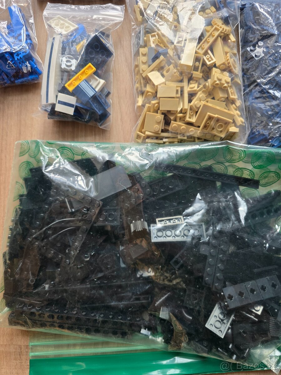 Jednou postavené Lego Creator 10265 Ford Mustang - 6