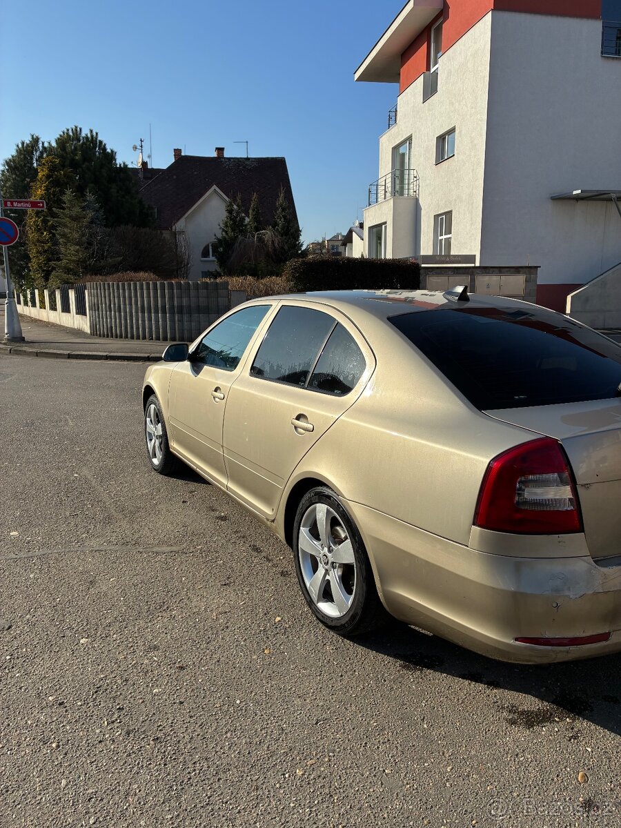 ŠKODA OCTAVIA 2 2.0TDI - 6
