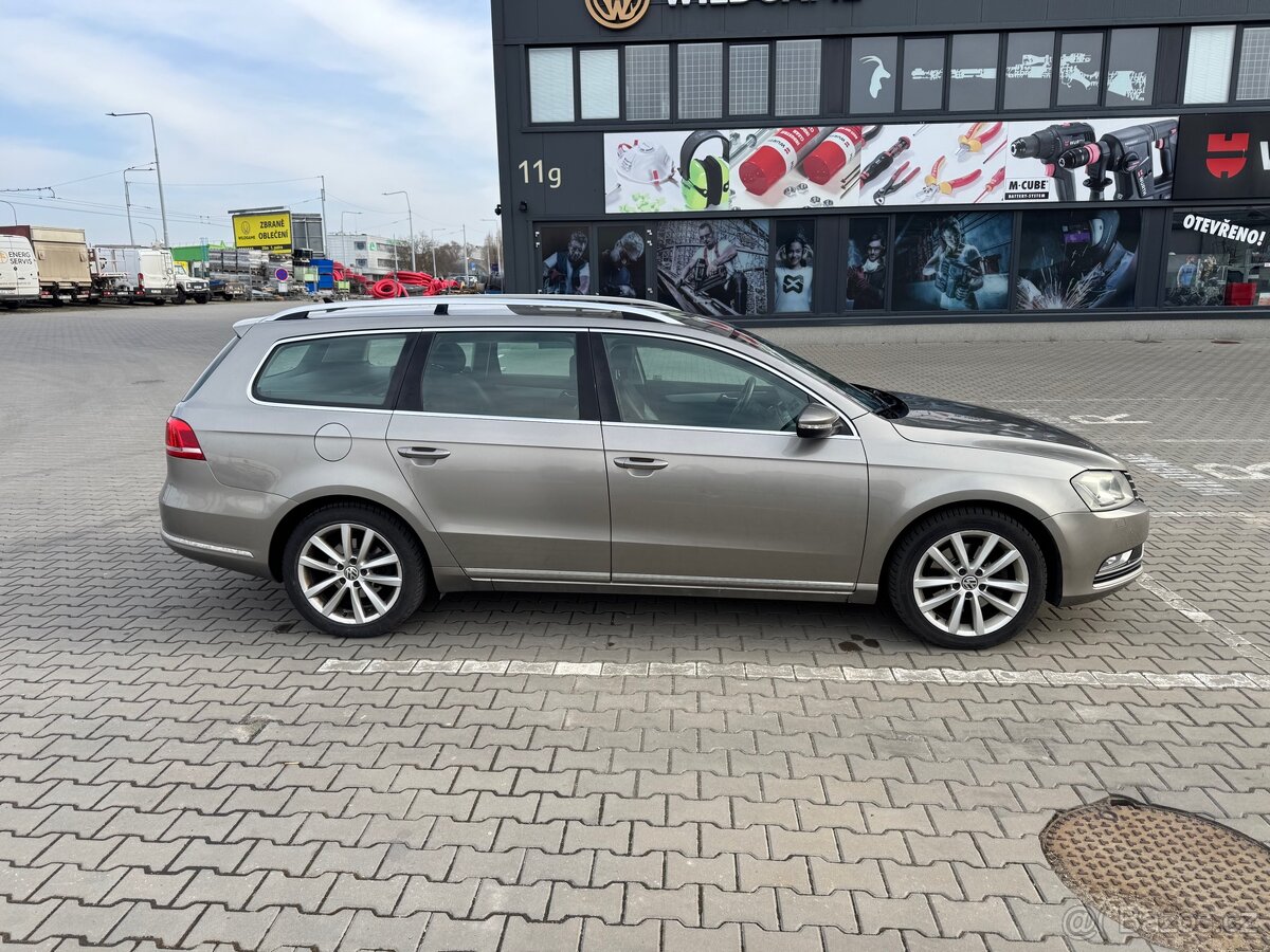 VW Passat B7 variant 2012, 2.0 TDI, manuál, 125kw - 6