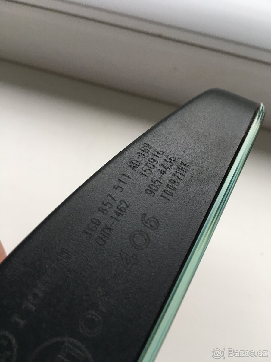 bezrámové zrcatko na Superb 3 - 6