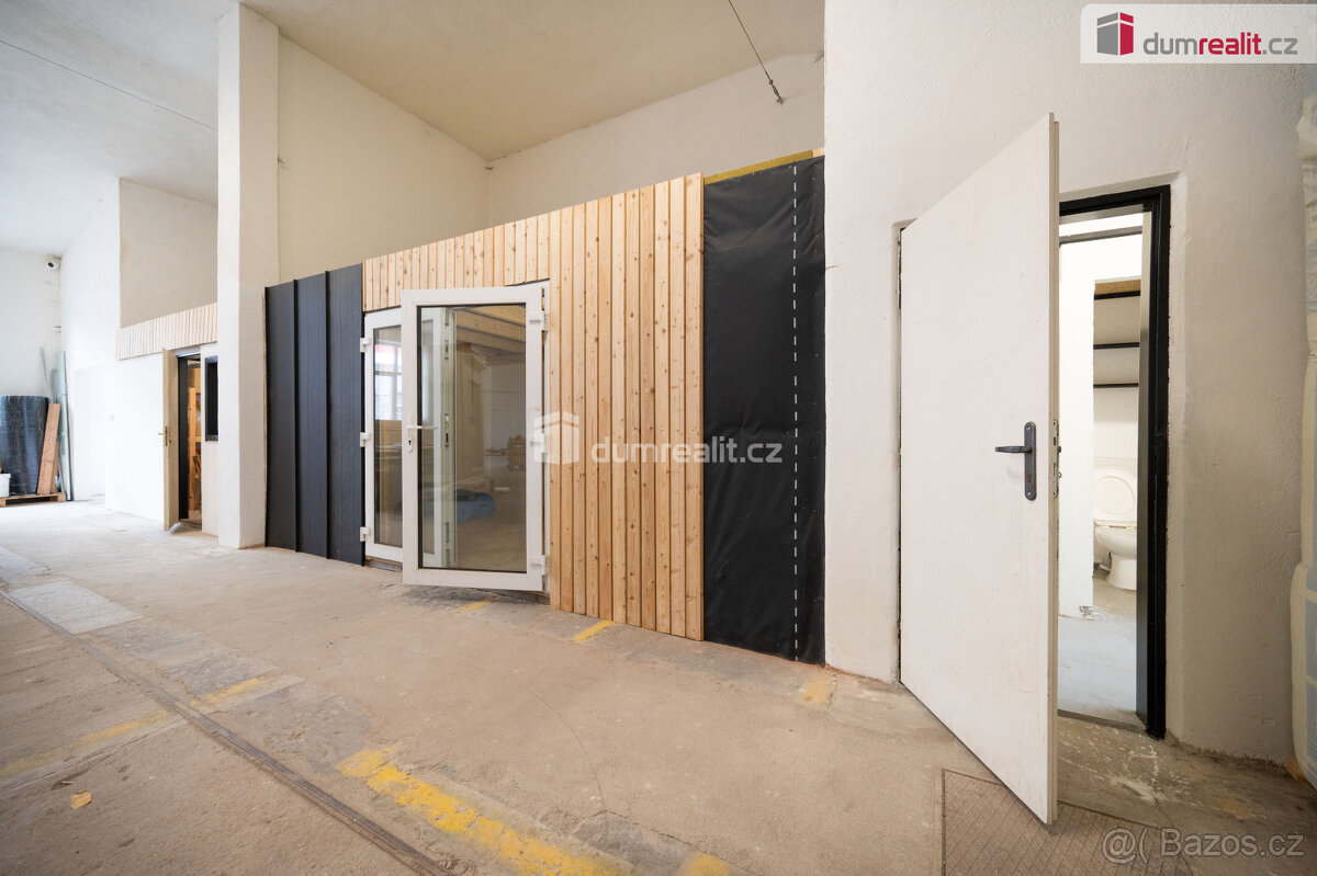 K pronájmu, hala pro výrobu a skladování (463 m2), ul. 1 máj - 6