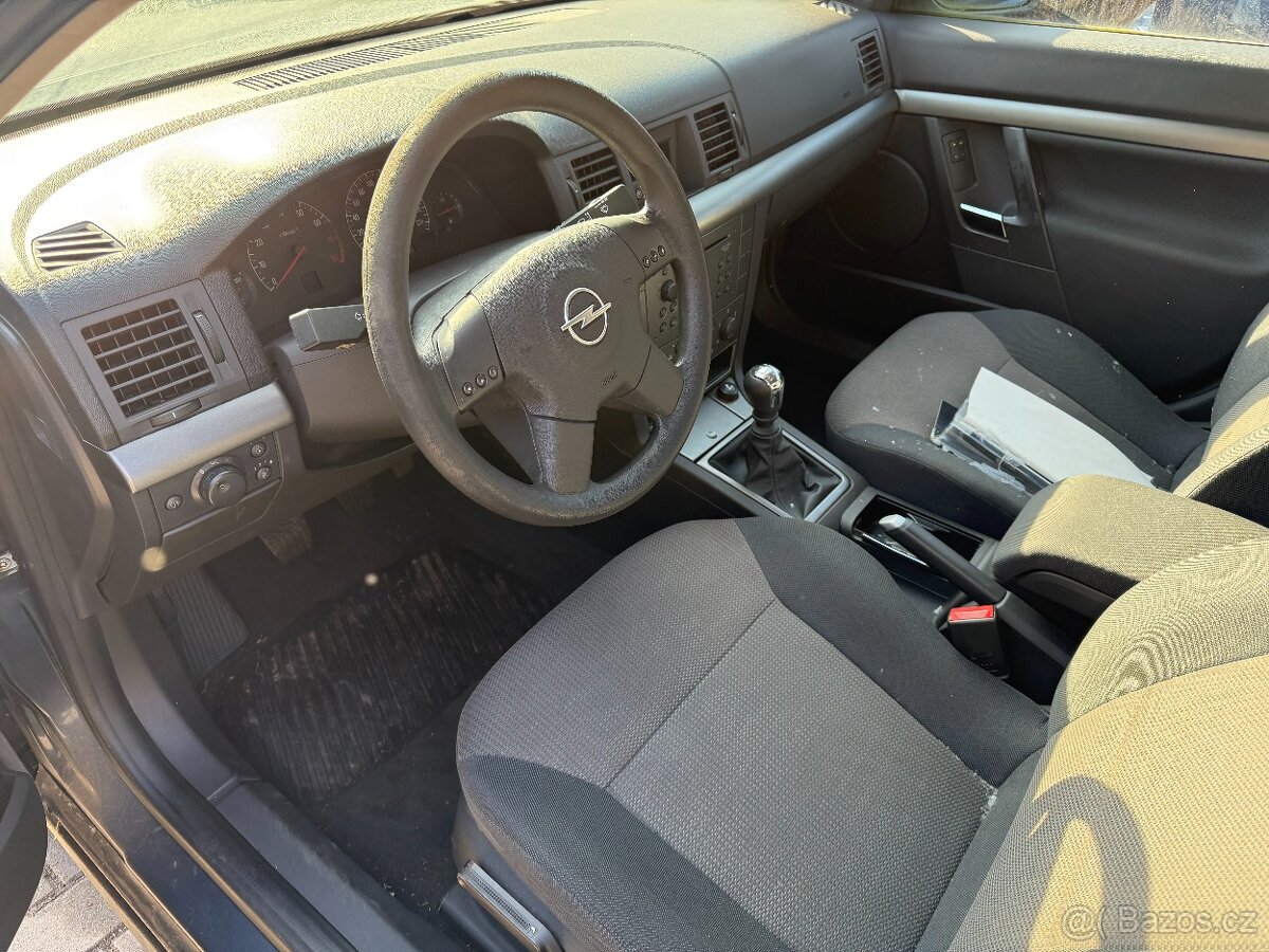 Opel Vectra 2.2 benzín - 6
