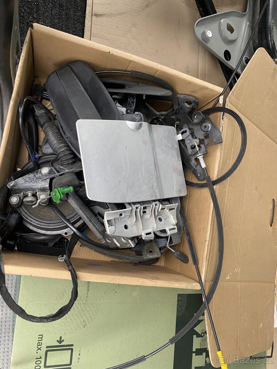 Dily Renault Trafic Long 2010 šoupačk na obou stranach - 6