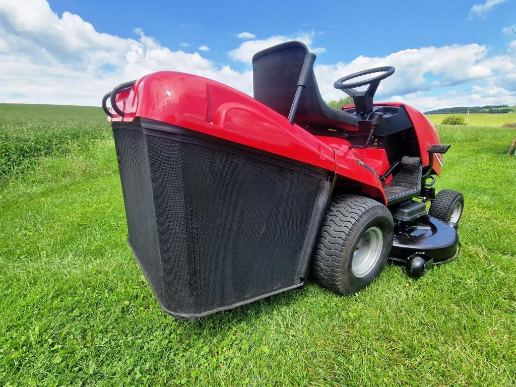 Zahradní traktor, traktůrek Castelgarden 16HP 2V 122cm - 6