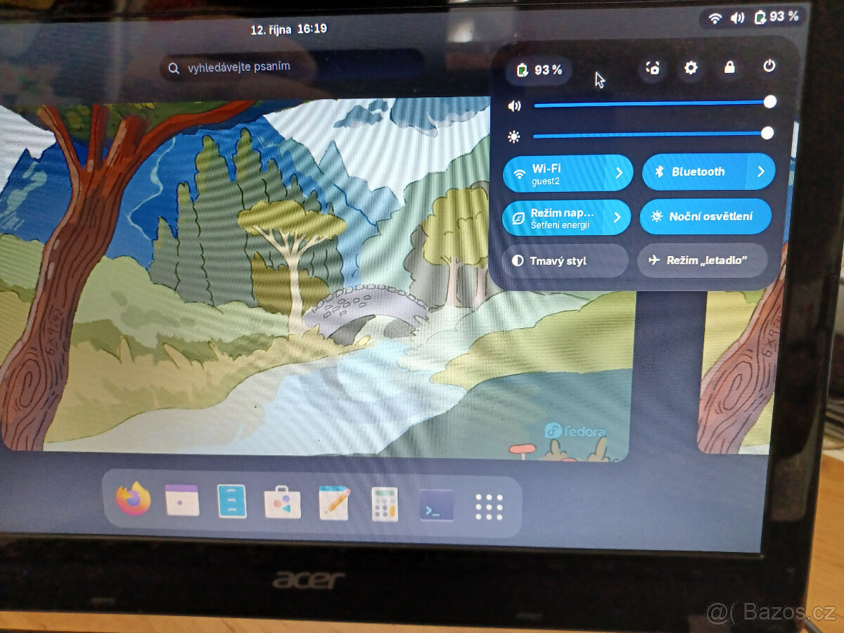 Prodám použitý notebook Acer Aspire V5-171 Intel Core i3 6GB - 6