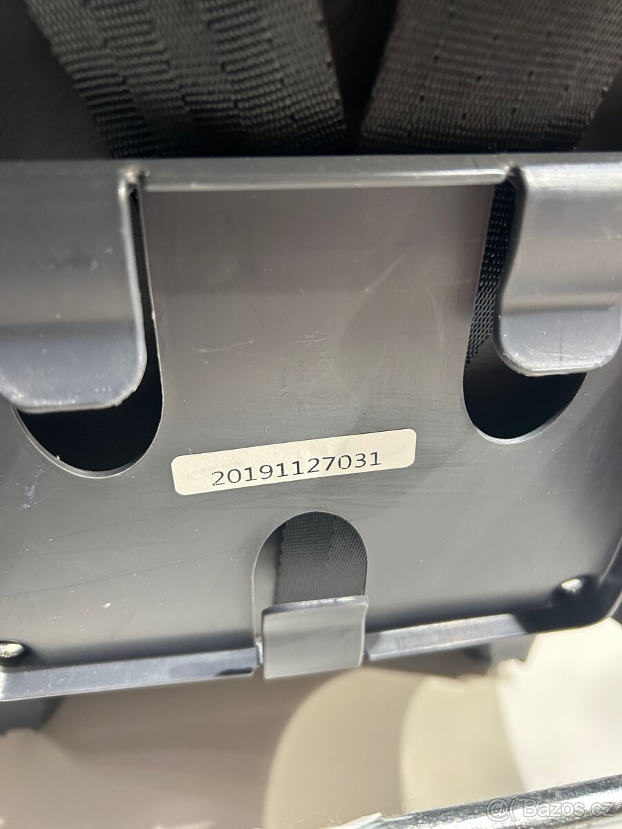 Klippan Dinofix dětská autosedačka - 6