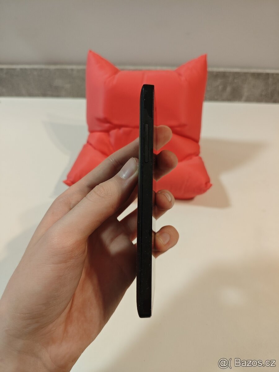 LG Google Nexus 5 - 6