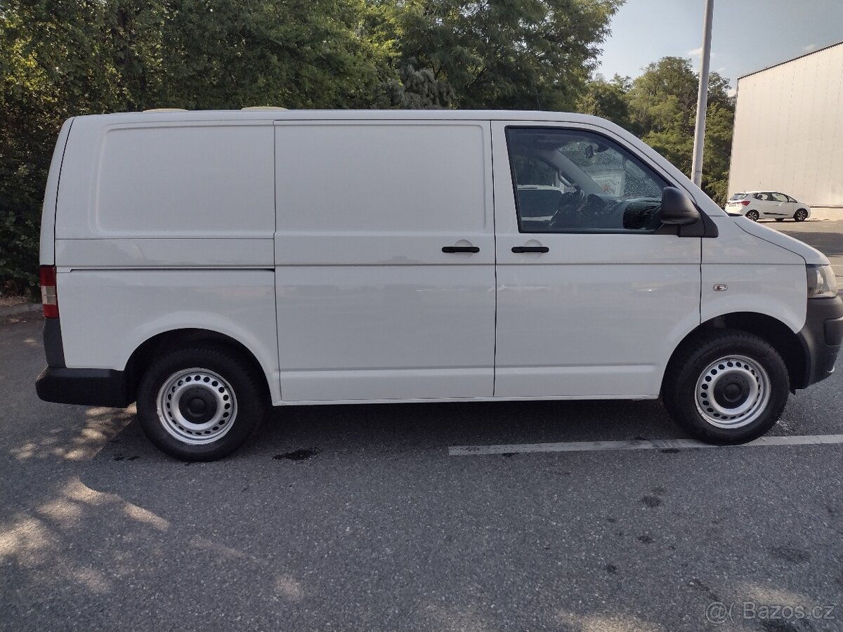 VW Transporter T5.1 2.0TDI -- DSG - 6