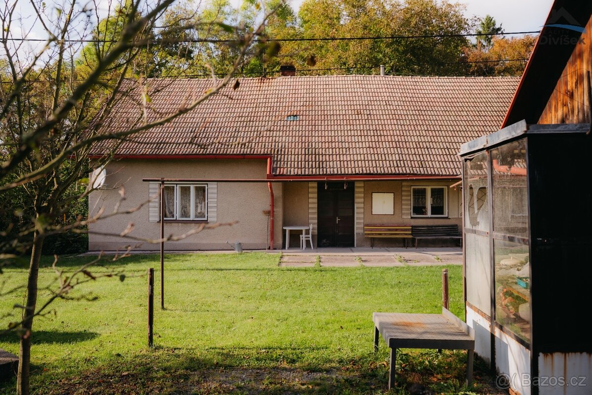 Prodej rodinného domu na polosamotě - 6