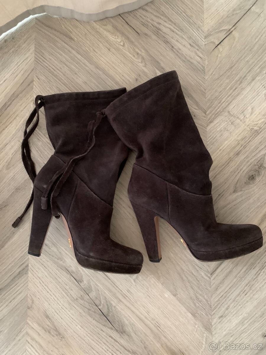 Prada kozačky, pravá kůže. Made in Italy. vel. 36,5 - 6