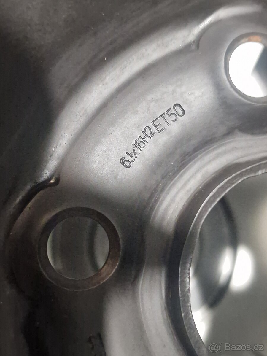 205/55/16 Zimní kola originál Škoda Octavia 5x112 DOT23 - 6