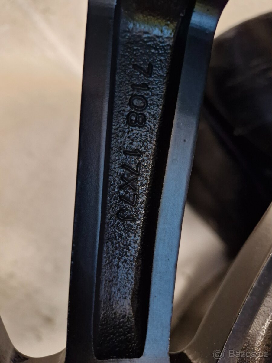 Alu kola Yakuza 5x108 r 17, 7J ET 40 Střed. díra 67mm - 6