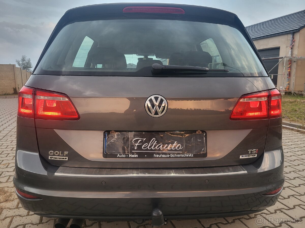 Volkswagen Golf Sportwan benzín - 6