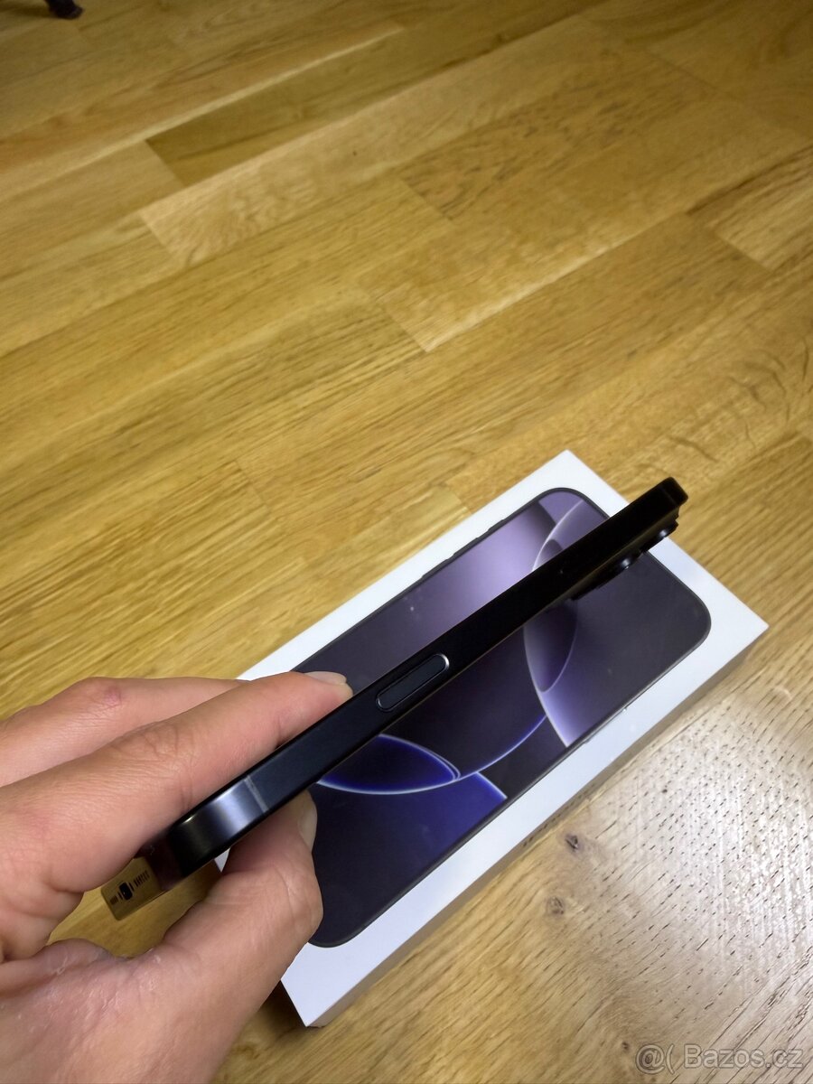 iPhone 16 Pro Max 256GB JAKO NOVÝ - 6