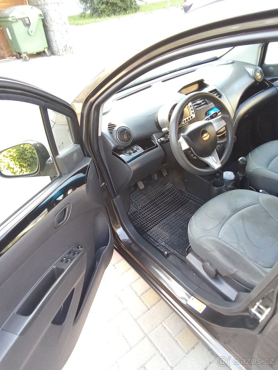 CHEVROLET SPARK 1.0 i,50 kW,107 tkm, KLIMA, nová CZ STK. - 6
