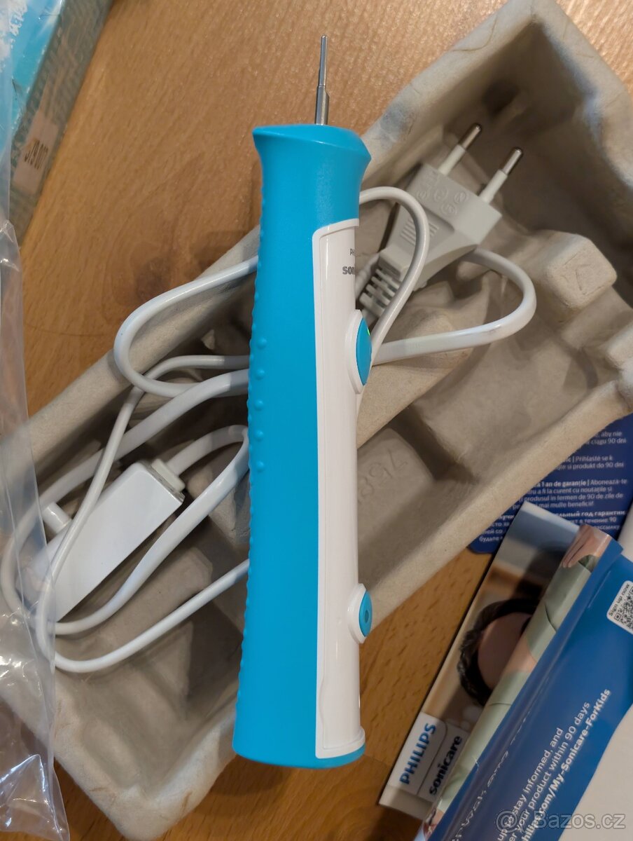 Sonický zubní kartáček Philips Sonicare For Kids HX6322/04 - 6