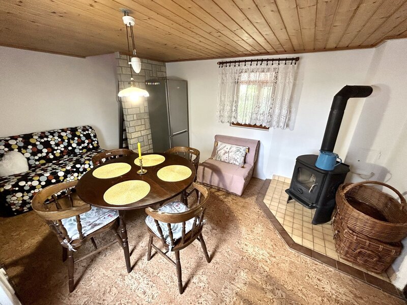 Chata, chalupa pro celoroční bydlení v obci Samařov - 6