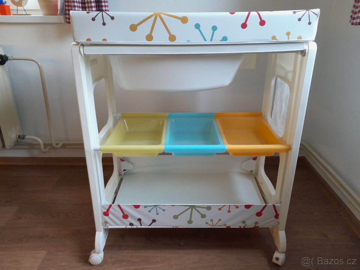 Ohrádka, přebalovací pult - 6