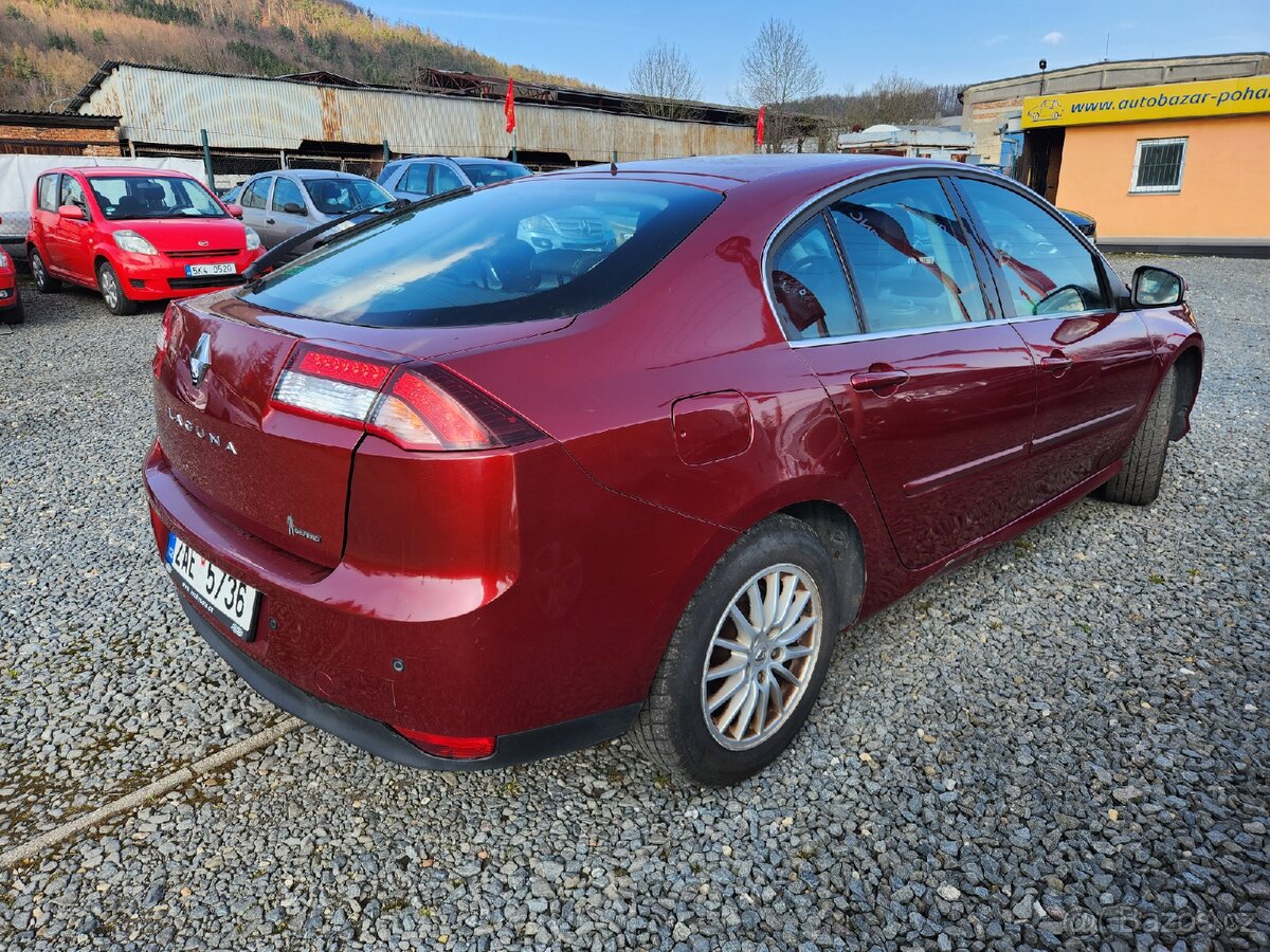 Renault Laguna 2.0 i 103 kW - 6
