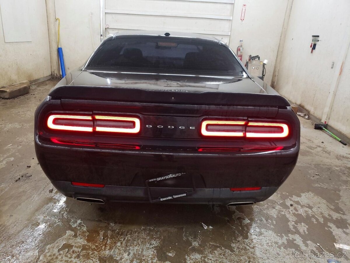 2019 DODGE CHALLENGER SXT - 6