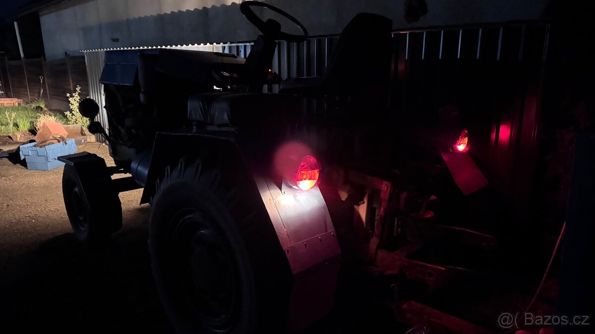 Traktor domácí výroby DIESEL - 6