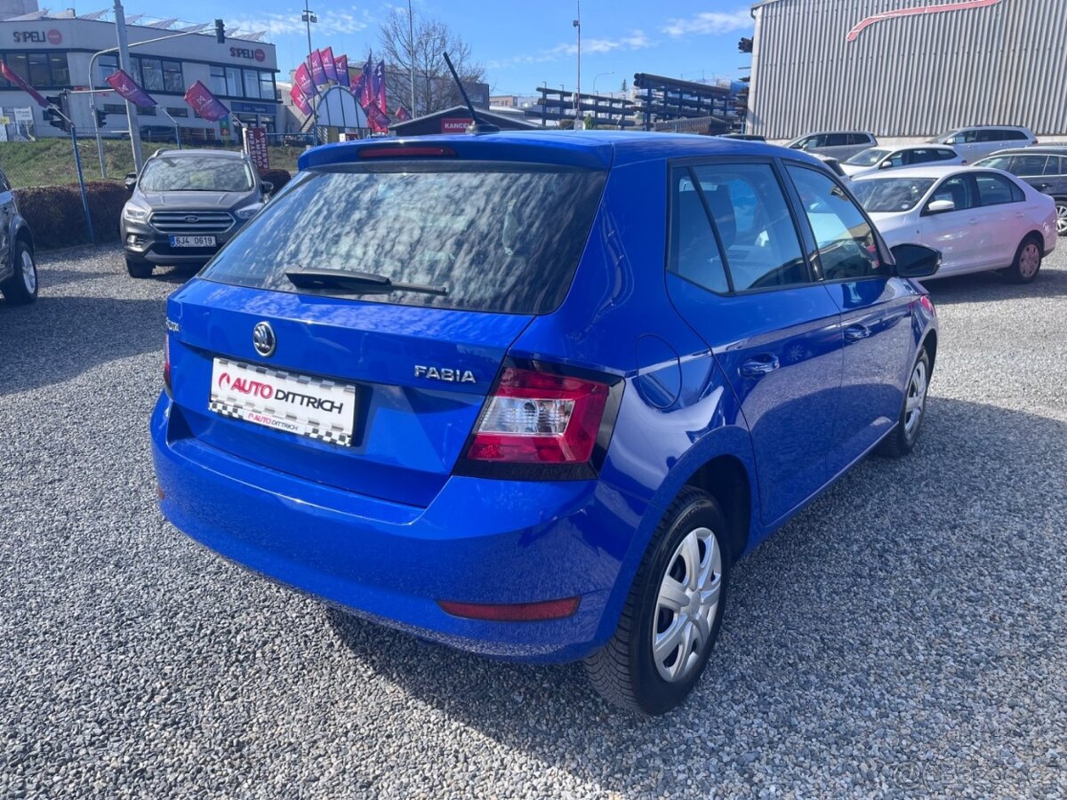 ŠKODA FABIA 1,0 MPi - 6