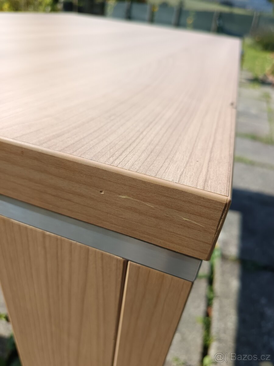 Kuchyňský stůl - 6