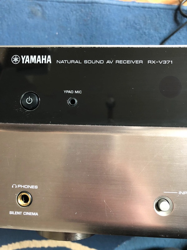 Yamaha RX-V371 - zesilovač - 6