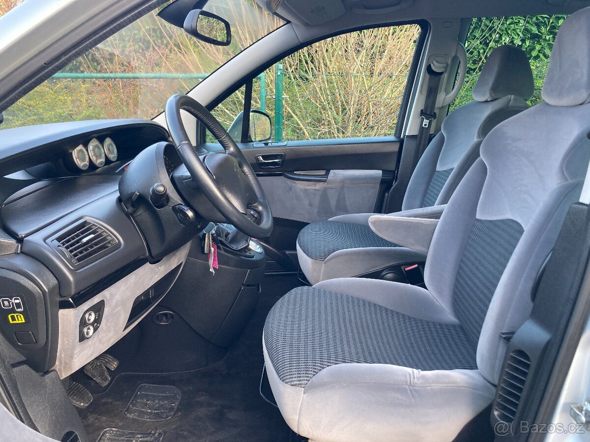 Citroën C8, 2,0/100kW Tažné 8.míst El.dveře - 6