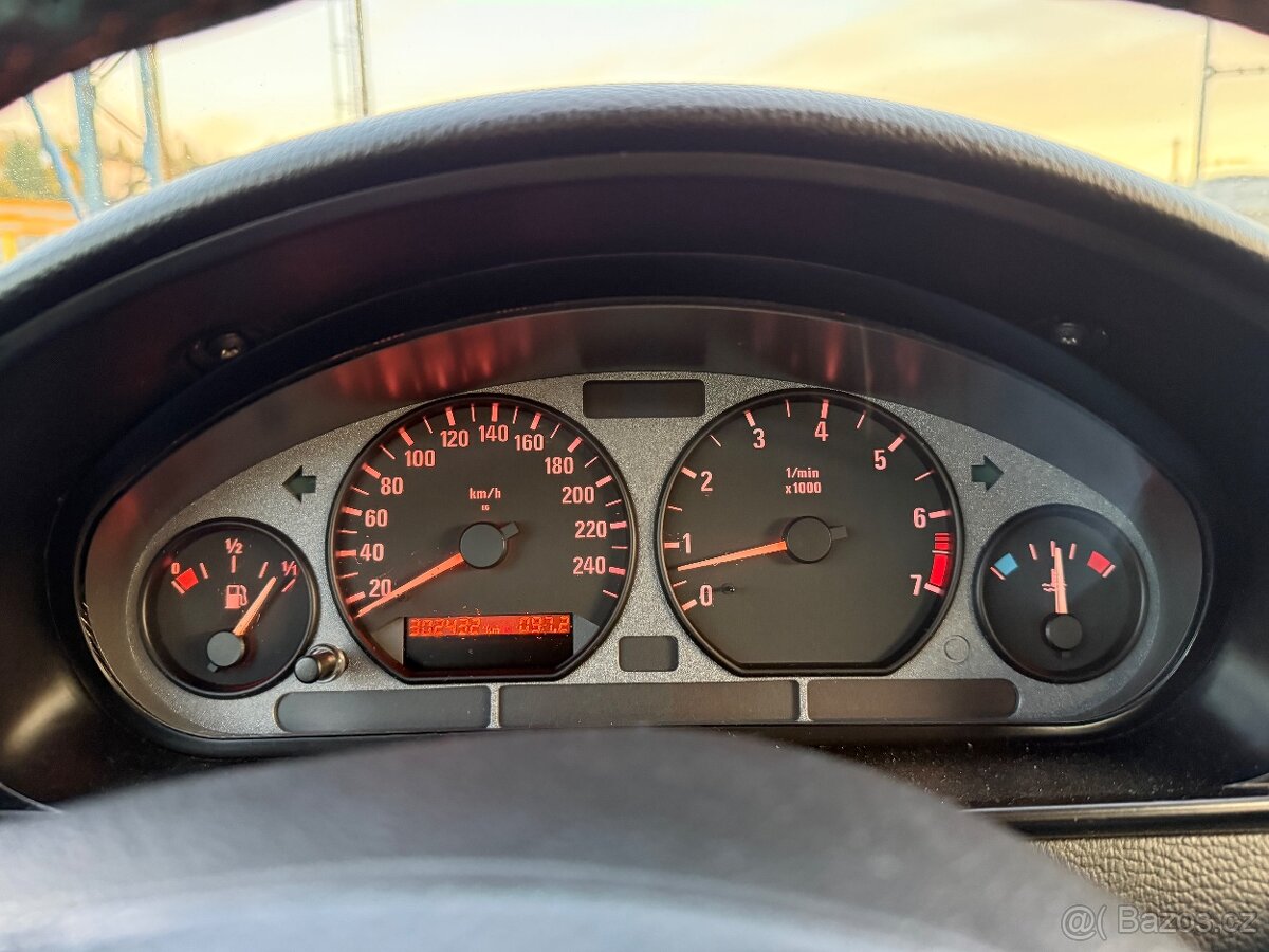 BMW 323ti, e36 Compact, M50B25 - 6