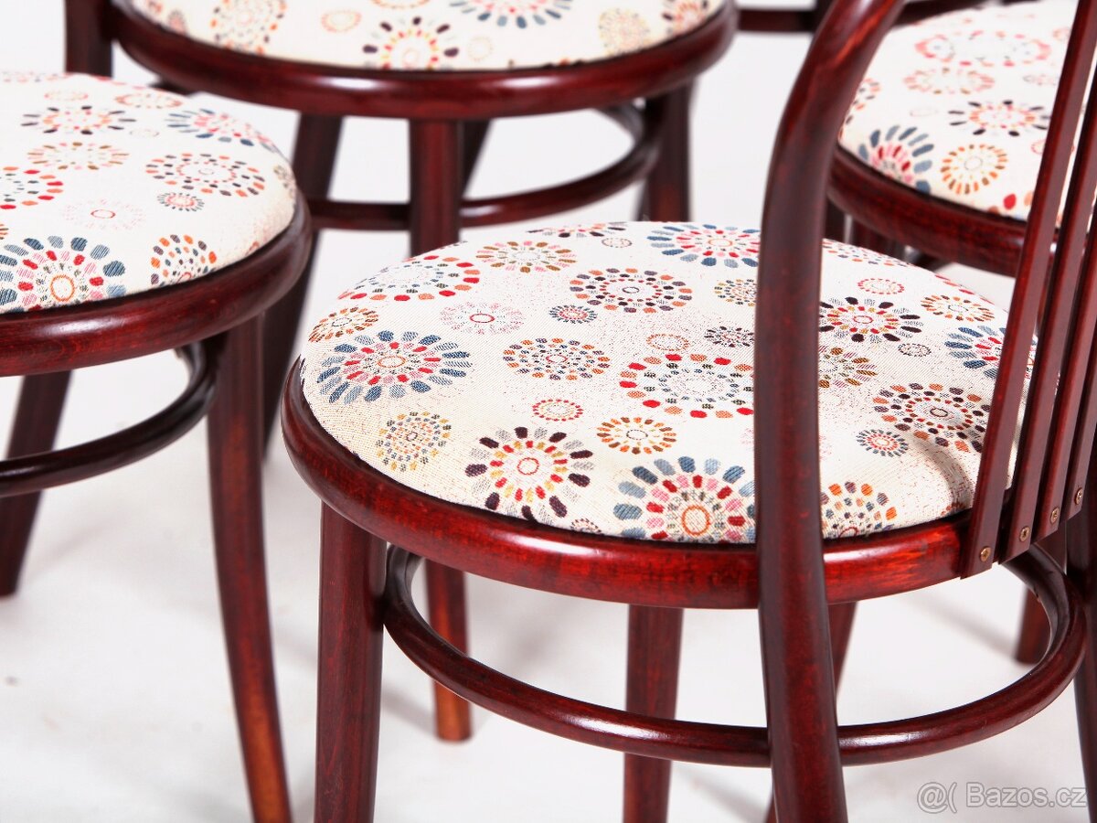 Populární jídelní židle české výroby TON, 4-6 ks. - 6