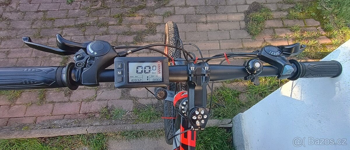 Prodám horské e-kolo Frike - 6