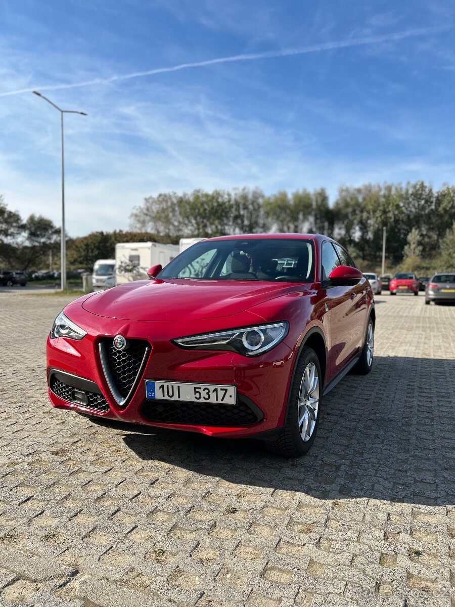 Alfa Romeo Stelvio - 6