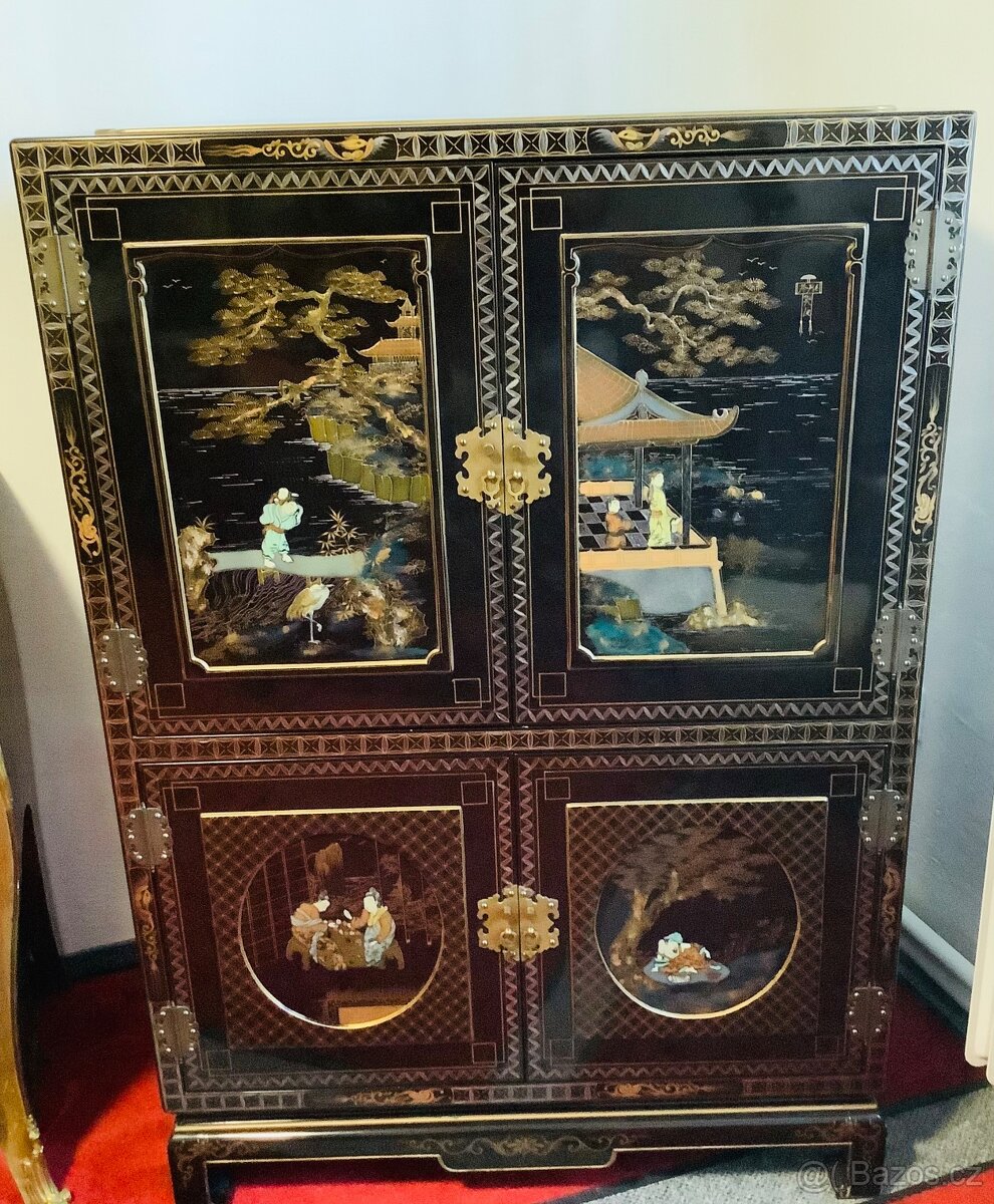 Starožitná Čínská Komoda - 6