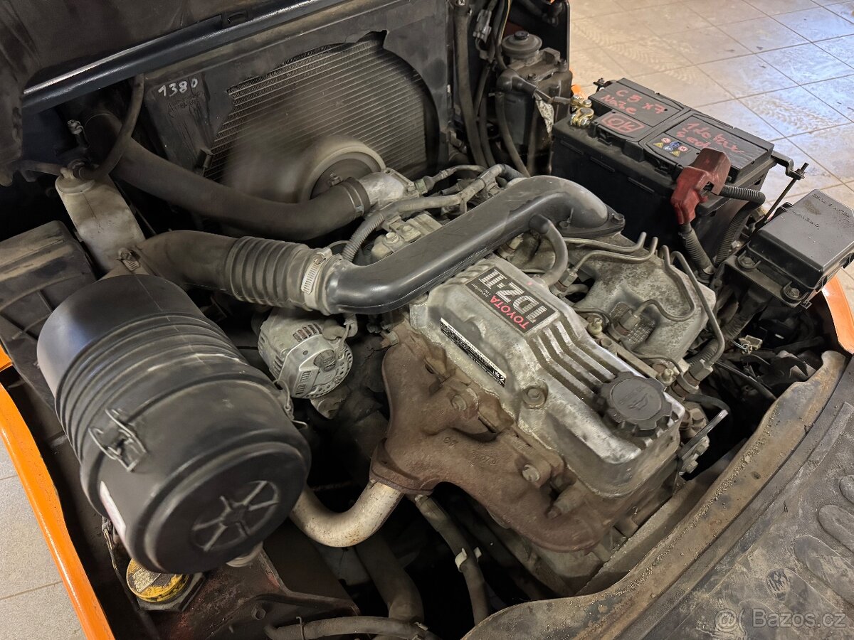 VZV Toyota Diesel 2,5T 7FDF25 - 6