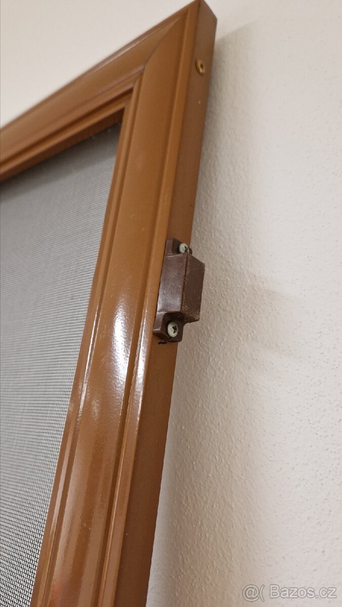 Dveře se sítí proti hmyzu - 6