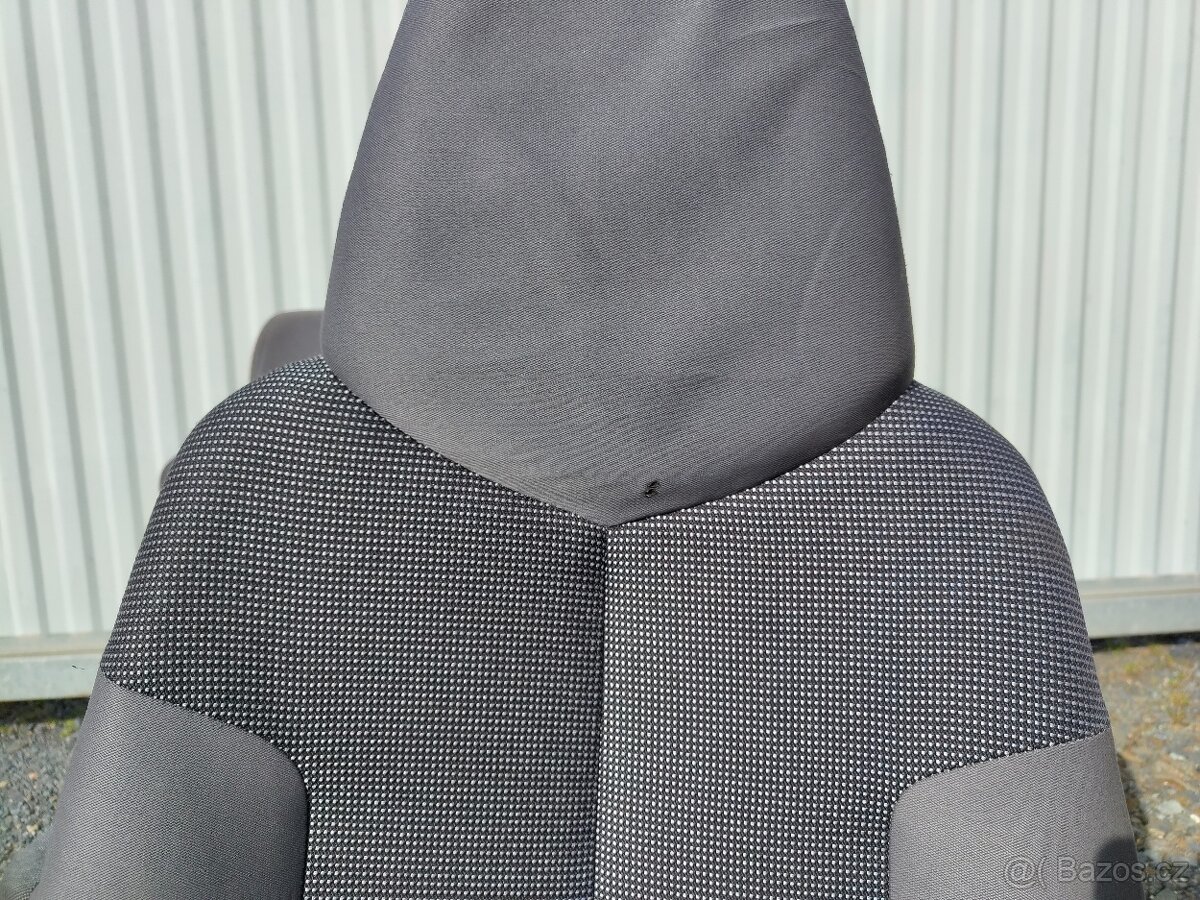 Sedačky Peugeot 107 - 3 dveřový - 6