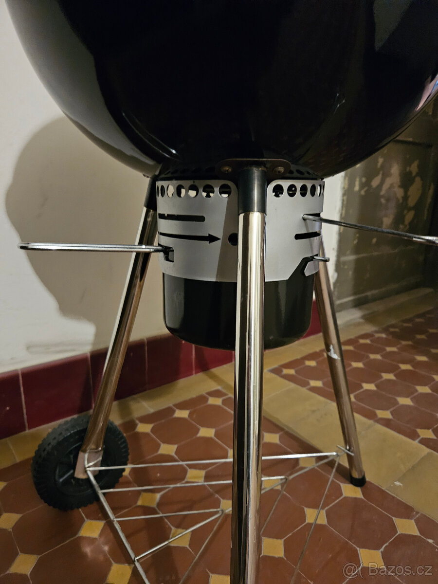 Prodám gril na dřevěné uhlí - 6
