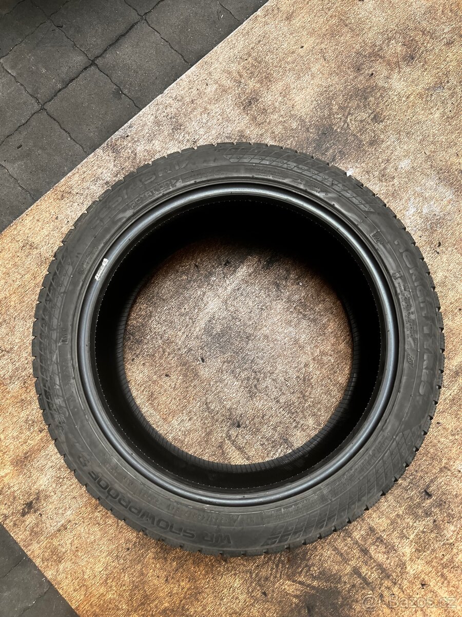 2ks Nokian SnowProof 225/45r17 - 6