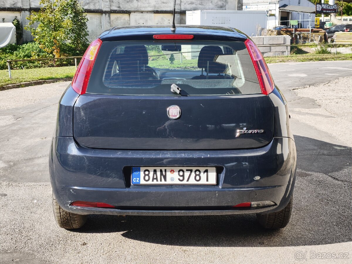 Fiat Grande Punto 1.2 benzín 2009 - 6
