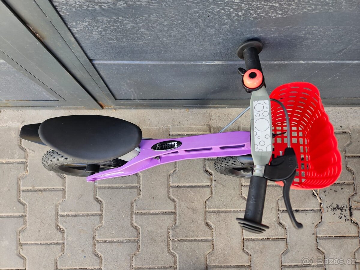 Dětské odrážedlo First Bike - 6