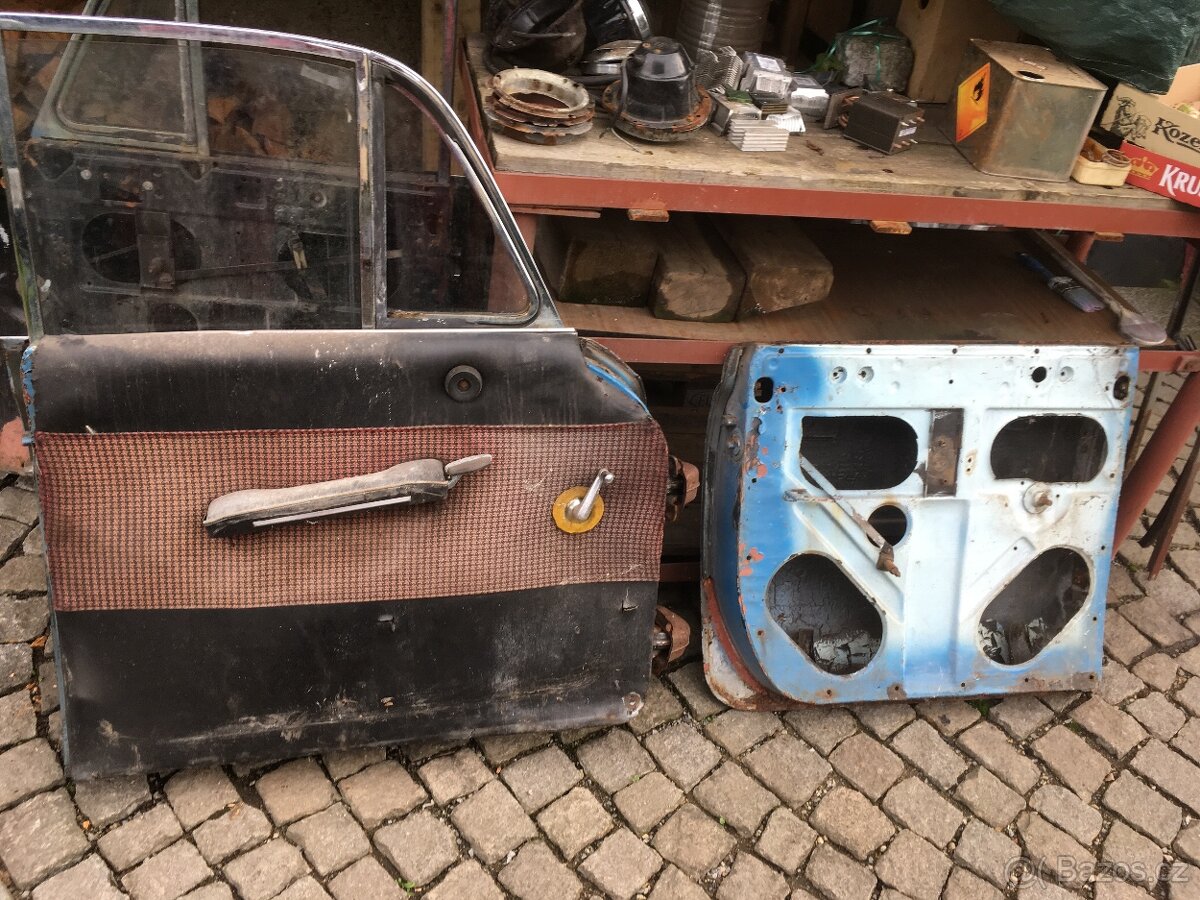 Tatra 603-2 plechařina - 6