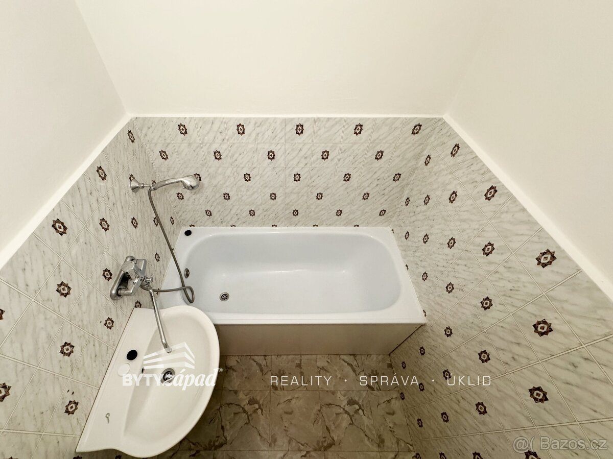 Pronájem bytu o dispozici 1+1 a o velikosti cca 34 m² v Plzn - 6