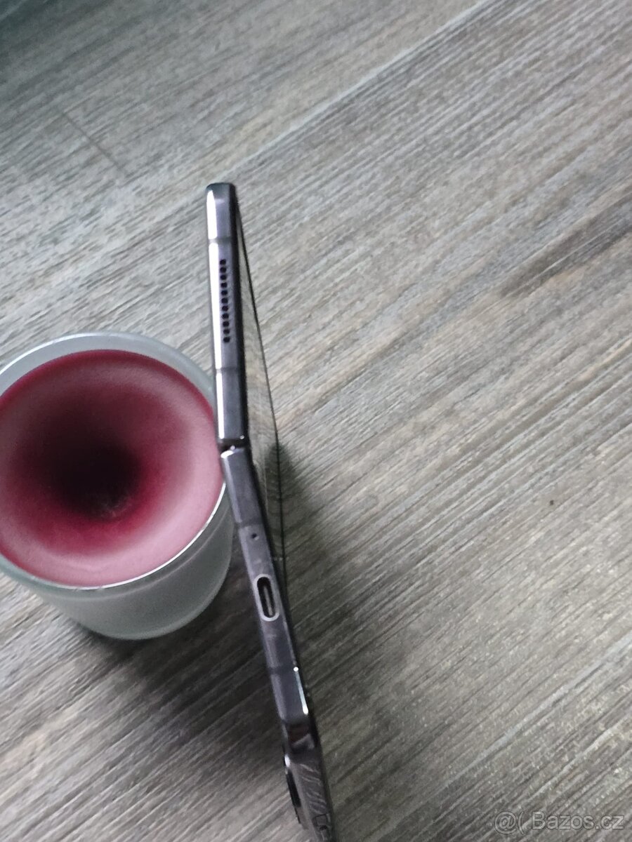 Samsung Z Fold 4 - 6