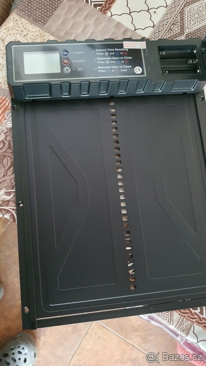 automatické dvirka do kurniku - 6