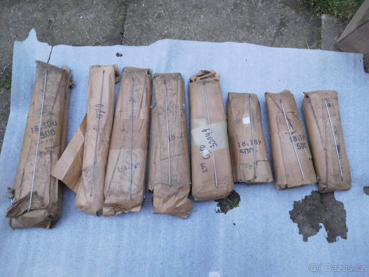 Světlo a díly. - 6